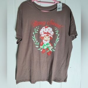 NWT!! Strawberry Shortcake, Hybrid "Life Is Berry Sweet" Tee. Size XXL